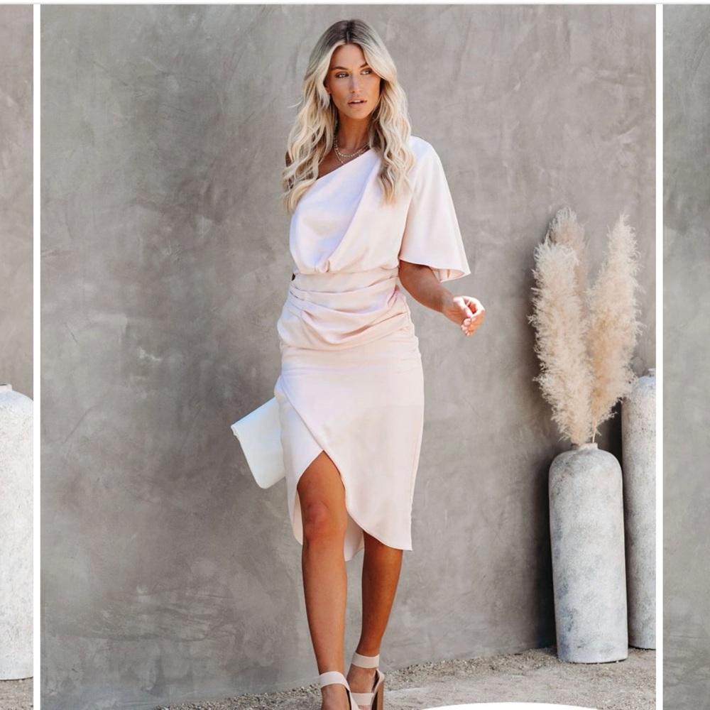 Vici one shoulder dress